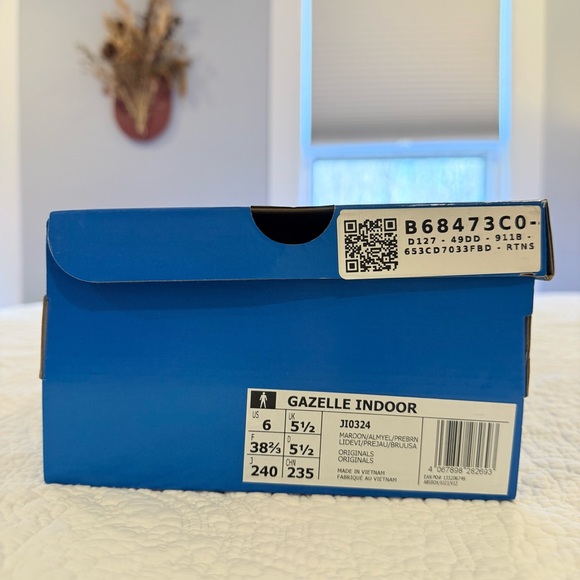 adidas Gazelle Indoor Maroon Almost Yellow - Picture 9 of 9